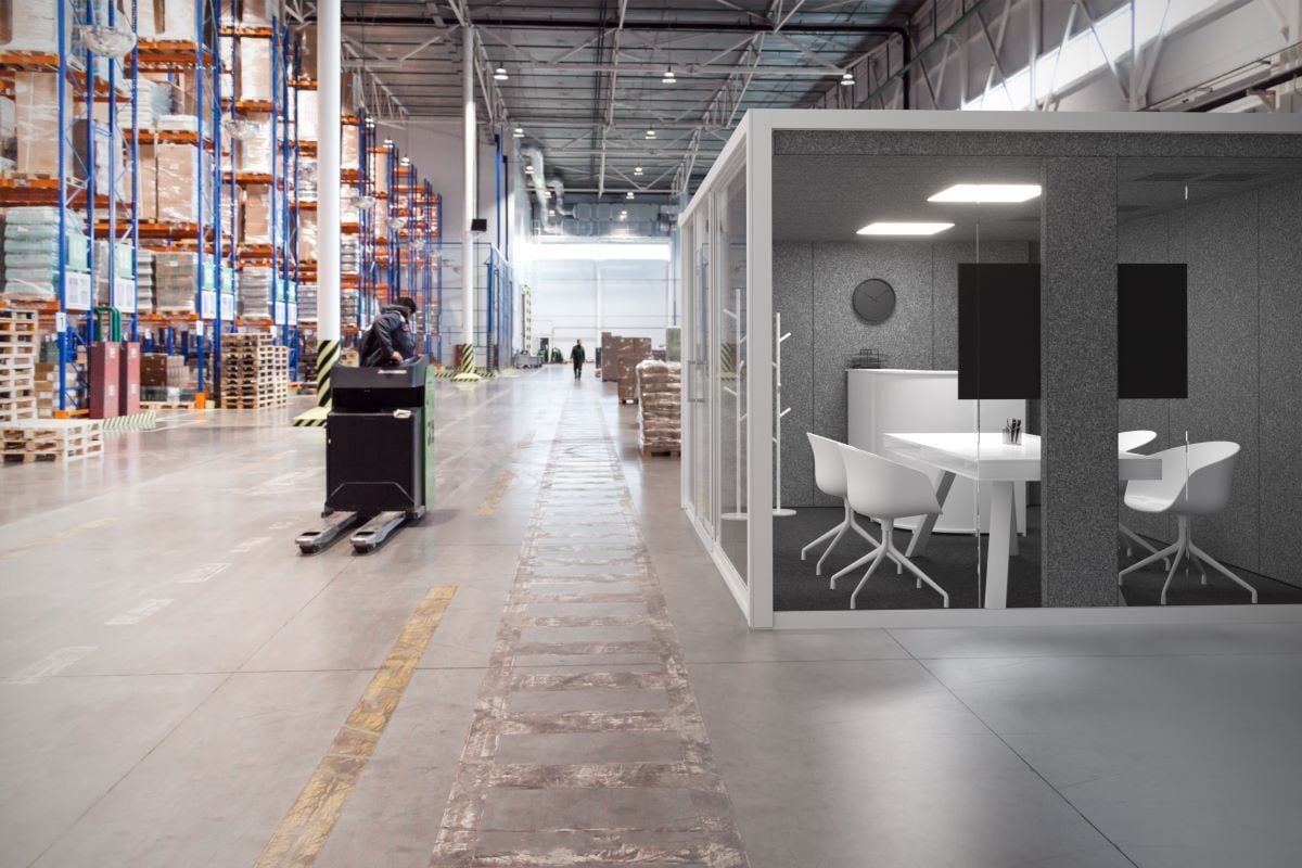 VETROSPACE_XXL_IndustrialPod_FrontView 1200px