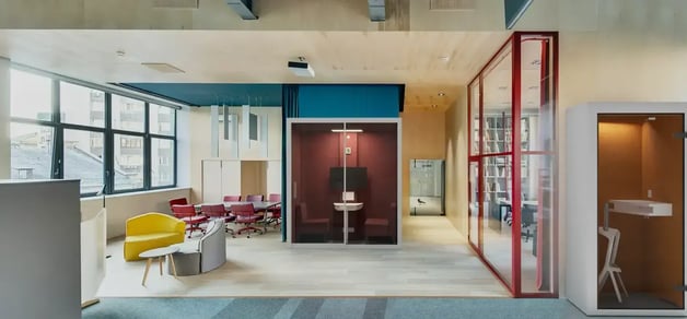 VETROSPACE_M_XS_OfficePod_MeetingPod-1440x670