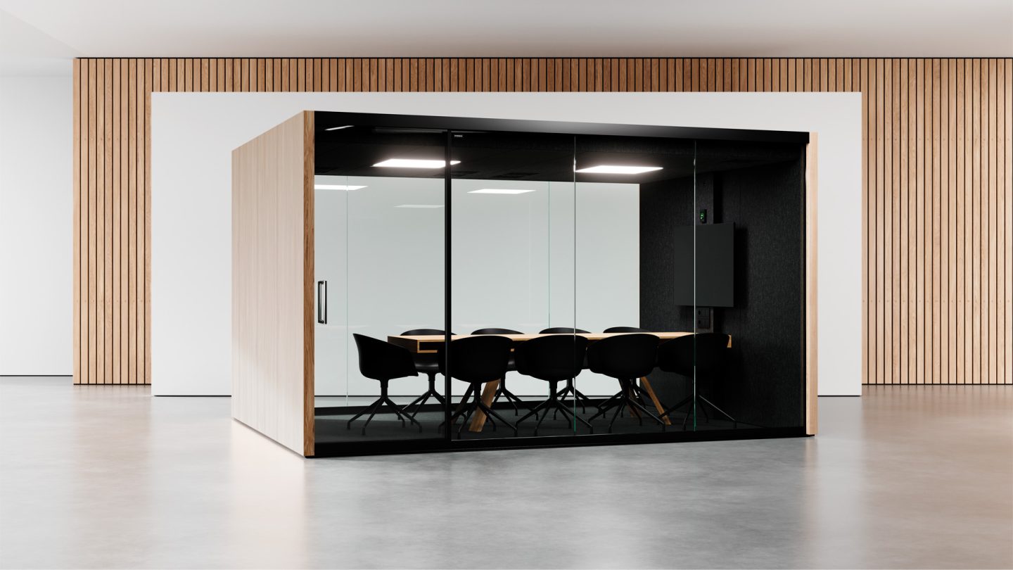 VETROSPACE-XXL-soundproof-meeting-pod-room-with-background-in-angle-full-screen-images-1920x1280-2